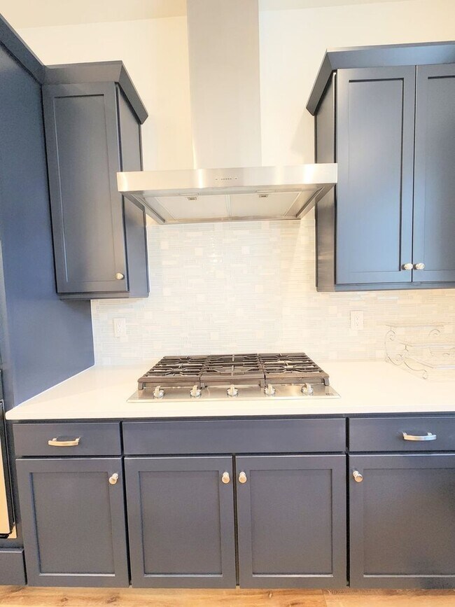 Foto del edificio - Enchanting and modern 3 bedroom, 3.5 bathr...