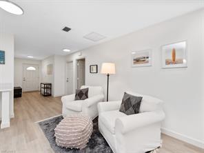 Foto del edificio - 554 110th Ave N