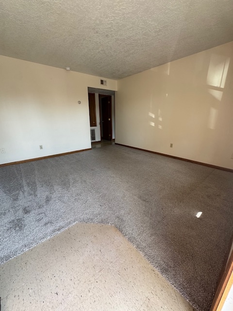 Foto del edificio - 705 W Washington Ave