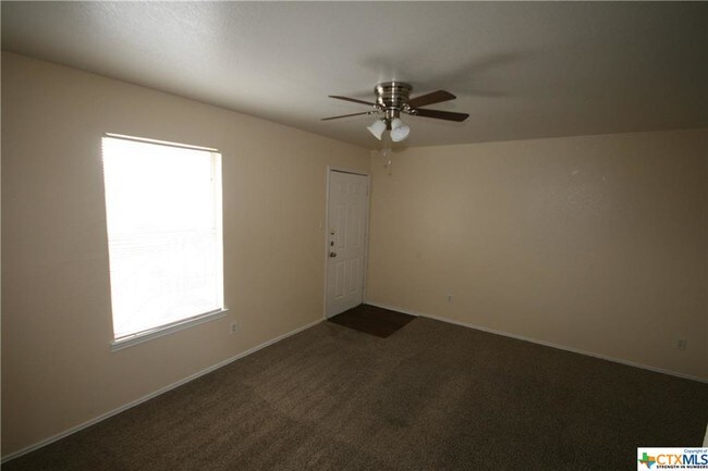 Building Photo - 1712 Benttree Dr