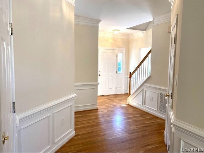 Building Photo - 10816 Squaw Valley Pl