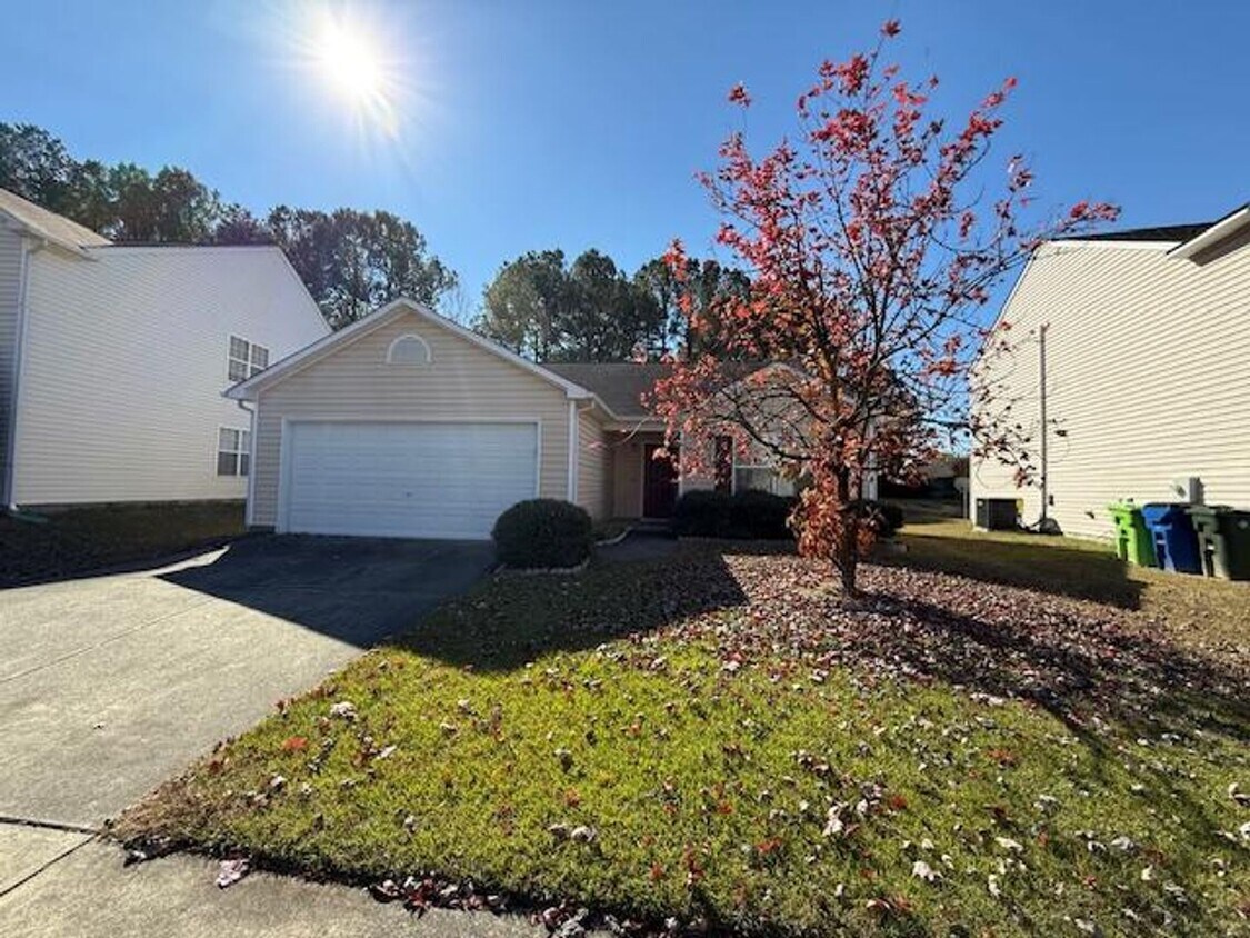 Foto principal - 4116 Taylor Oaks Dr