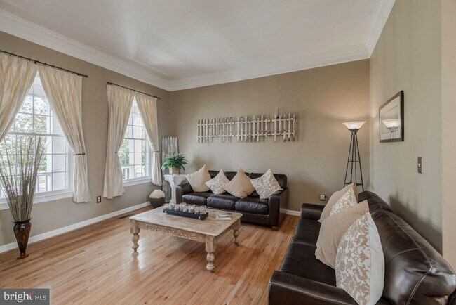 Foto del edificio - 40707 Lenah Run Cir