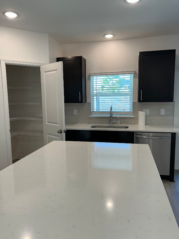 Building Photo - 10647 Ironwood Tree Wy