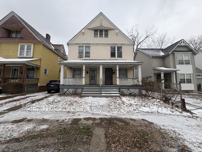 Building Photo - 632 E 101st St