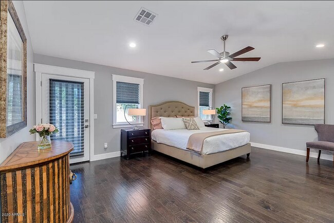 Foto del edificio - 2913 N 47th St