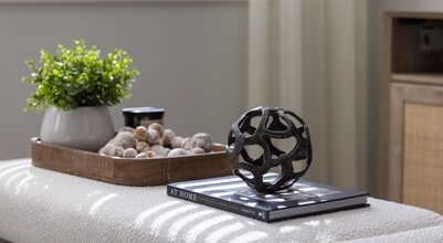 Building Photo - 1505 Oliver St