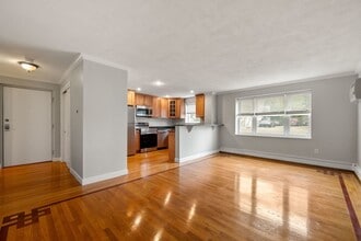 Building Photo - 100 Summer St