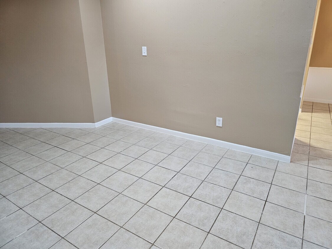 Foto del edificio - 2327 Shadbury Ct