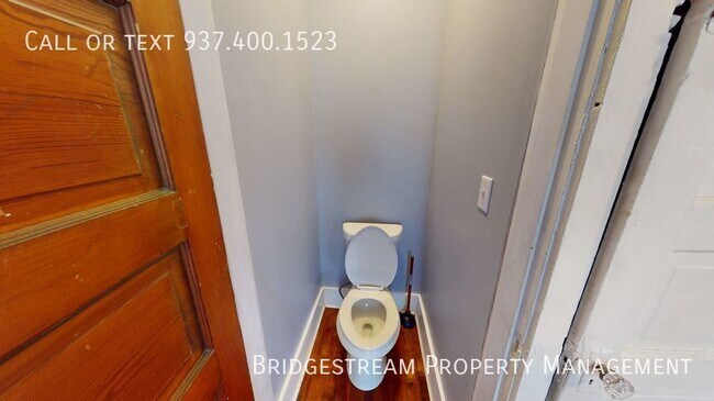 Building Photo - 3 Bedroom 2 bath Double in South Park