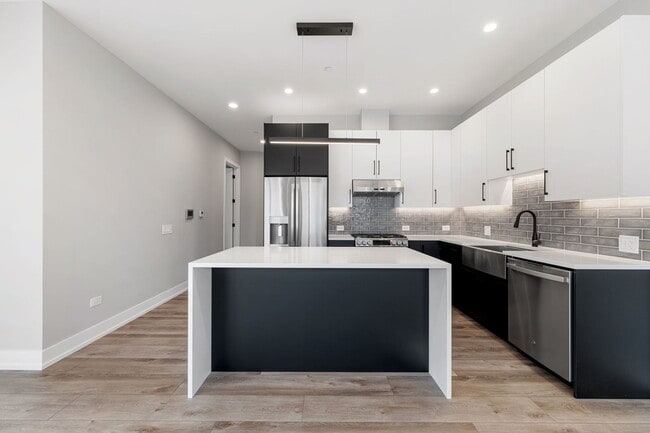 Foto del edificio - 1606 S Ashland Ave