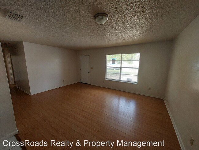 Building Photo - 3 br, 2 bath House - 9317 Spring Road