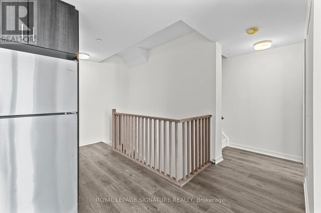 Building Photo - 4035 Hickory Dr