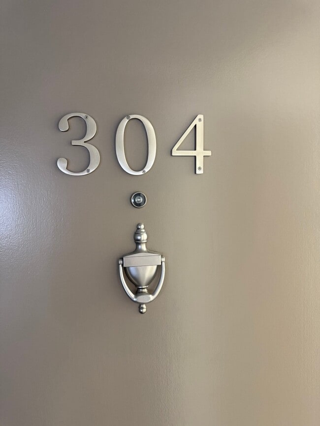 Photo - 309 S Sherbourne Dr (Los Angeles, CA) Apartment