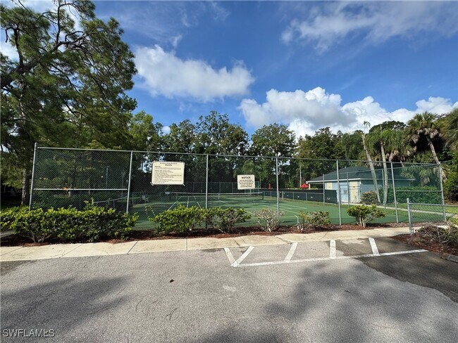 Building Photo - 1490 Churchill Cir