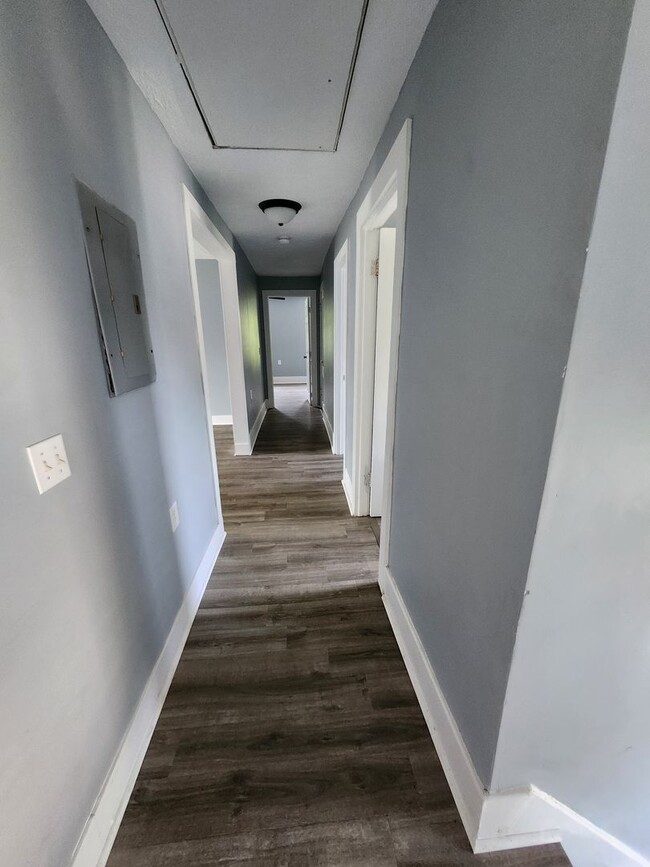 Foto del edificio - 2939 Zimmerman Rd
