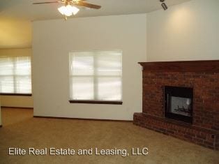 Building Photo - 9309 Shady Grove Rd