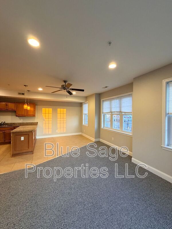 Building Photo - 432 E Baltimore Ave