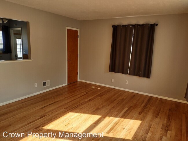 Foto del edificio - 3 br, 1 bath House - 8902 Westridge Dr