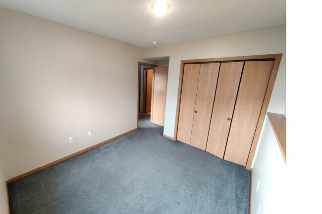 Building Photo - 4536 Twain Circle