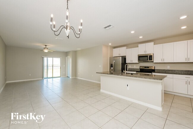 Foto del edificio - 14482 English Lavender Drive