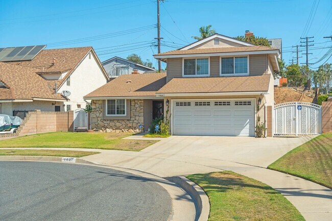 Building Photo - Private & Quiet Single Family Home in Carson