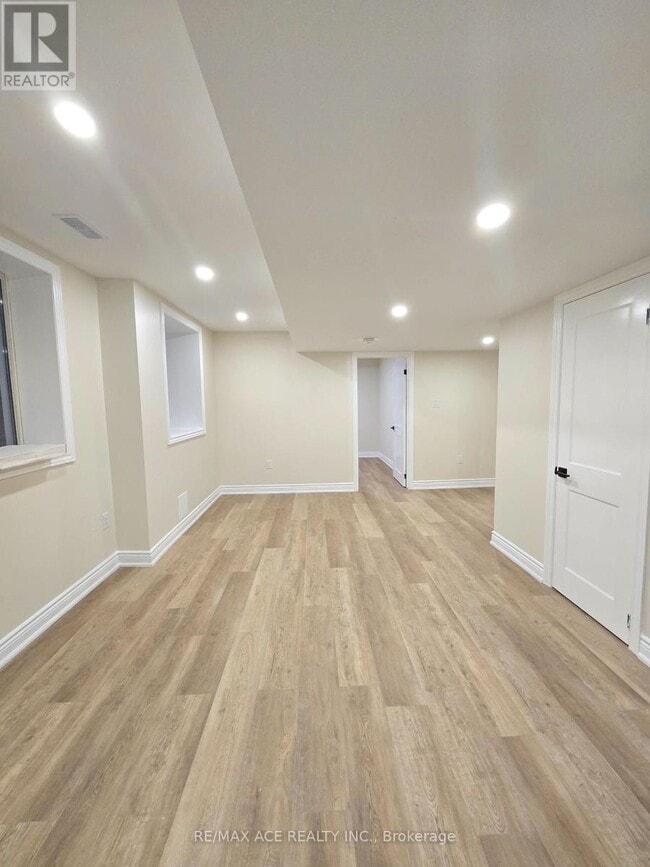 Building Photo - 1470 Kovachik Blvd
