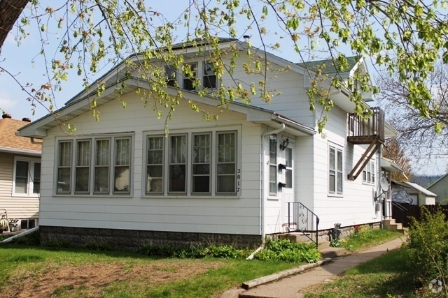 Building Photo - 2017 14th St S