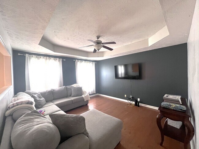 Foto del edificio - 3 Bedroom 2.5 Bath home in well establishe...