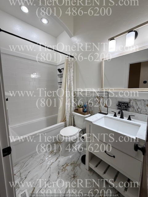Building Photo - This property offers a NO DEPOSIT option a...