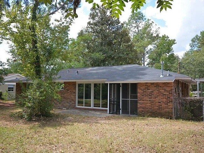 Foto del edificio - 1846 Derby Dr