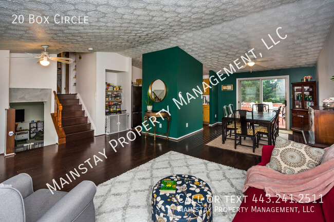 Foto del edificio - 3 Bedroom Split Level Home in Quiet Neighb...