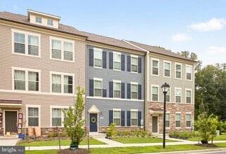 Building Photo - 17833 Porter Rd
