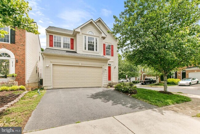Building Photo - 8729 Talbott Farm Dr