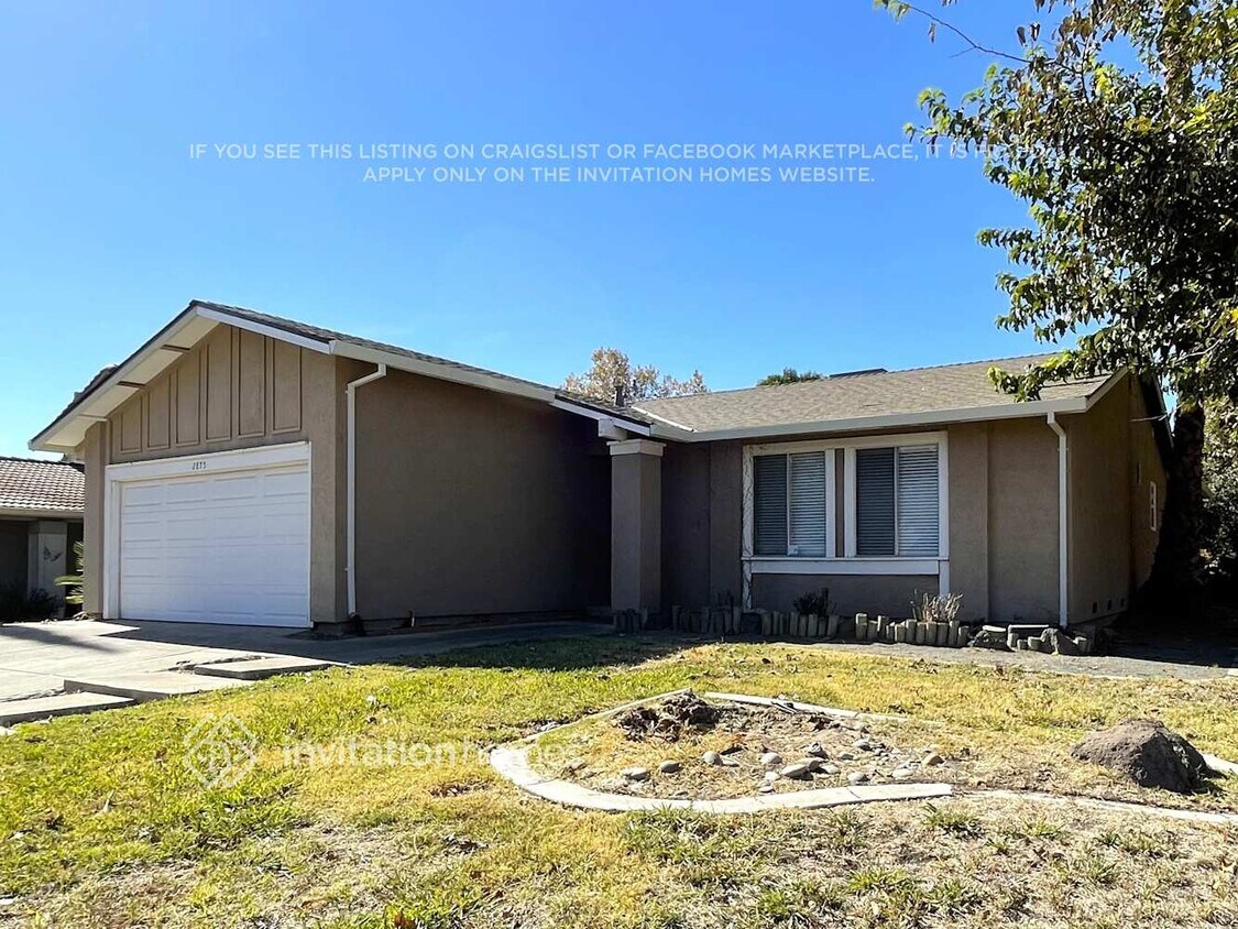 Foto principal - 2875 Georgia Dr
