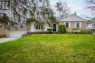 Building Photo - 142 Balsam Dr
