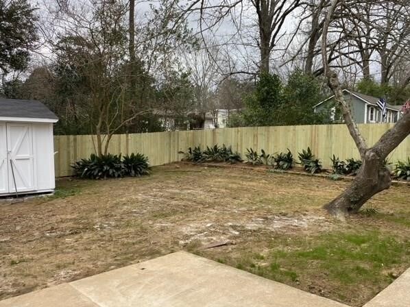 Building Photo - 2315 Mimosa Dr