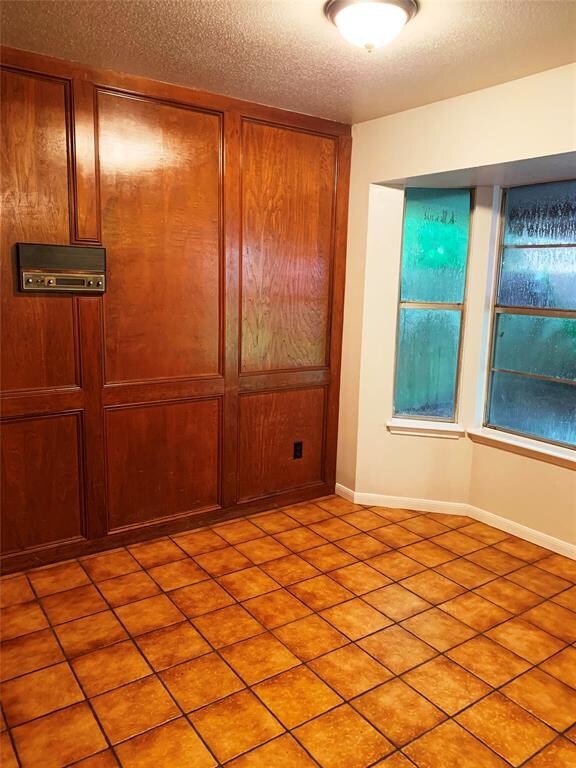 Foto del edificio - 23022 Whispering Willow Dr