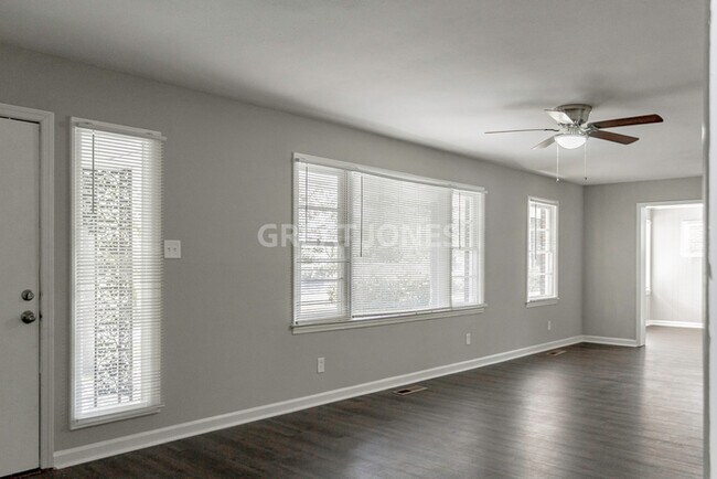 Building Photo - Spacious 3 bedroom home in Warner Robins!