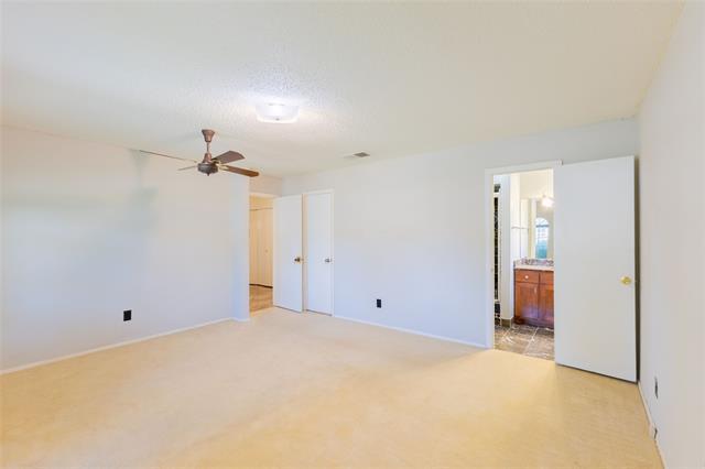 Foto del edificio - 2418 Ingleside Dr