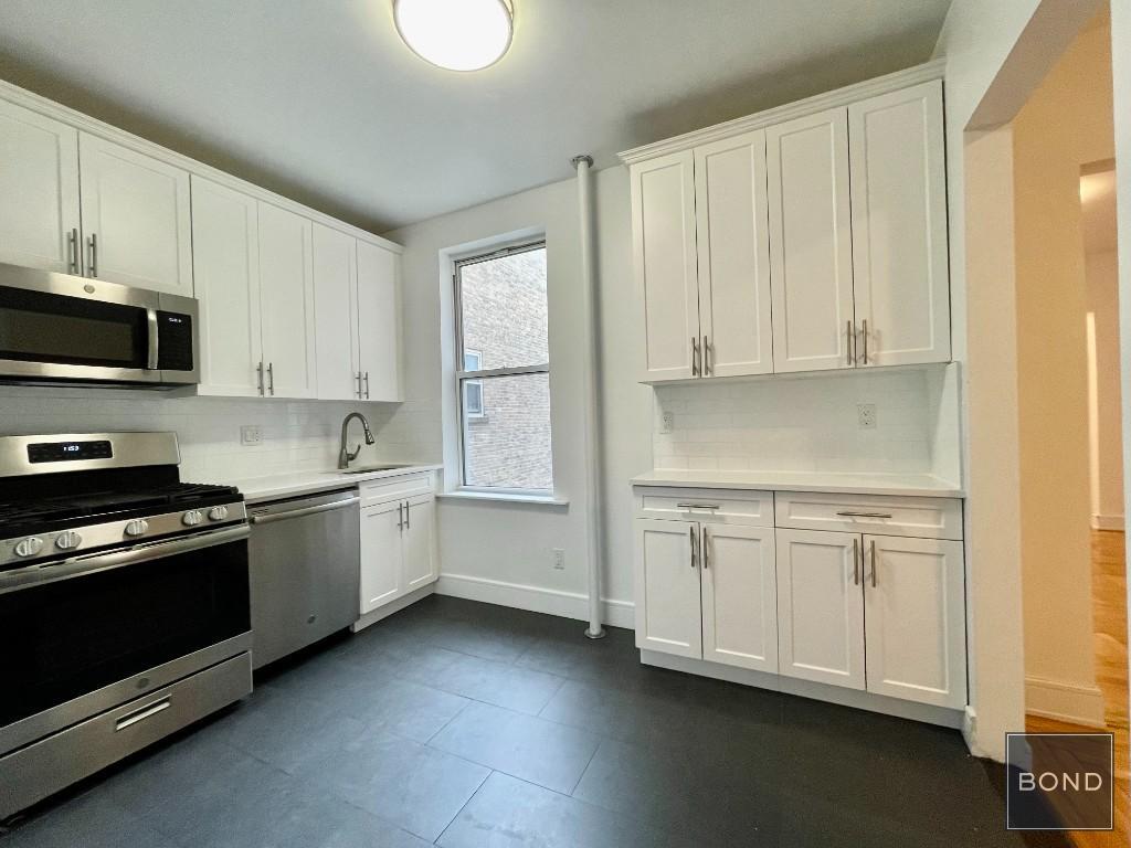 651 W 188th St Unit 5A, New York, NY 10040 Room for Rent in New York