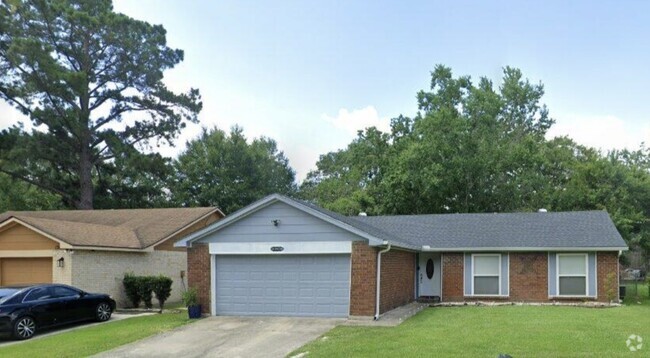 Building Photo - 13822 Chalmette Ave