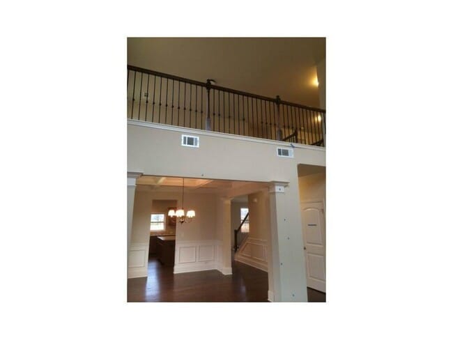 Foto del edificio - 6010 Pine Bluff Dr