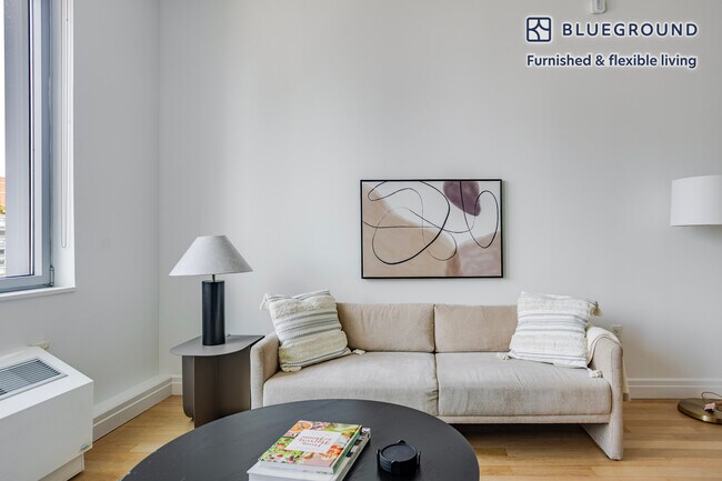 Foto del edificio - 550 W 54th St