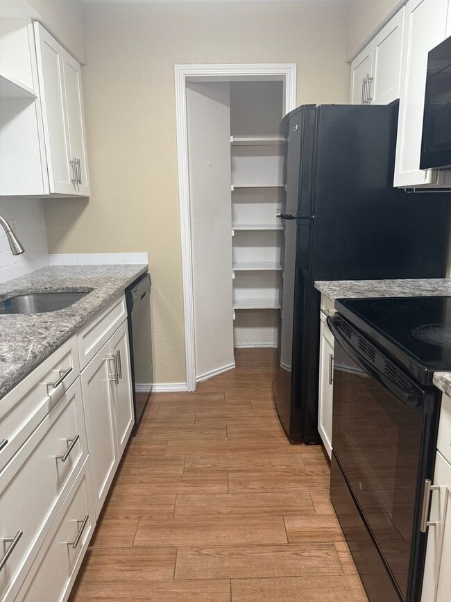 Foto del edificio - Gables - Prelease Fall 2026