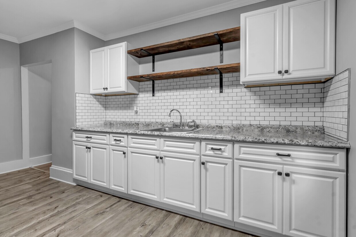 1701 Seneca St, Buffalo, NY 14210 Townhome Rentals in Buffalo NY