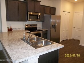 Building Photo - 8073 Echo Springs Rd