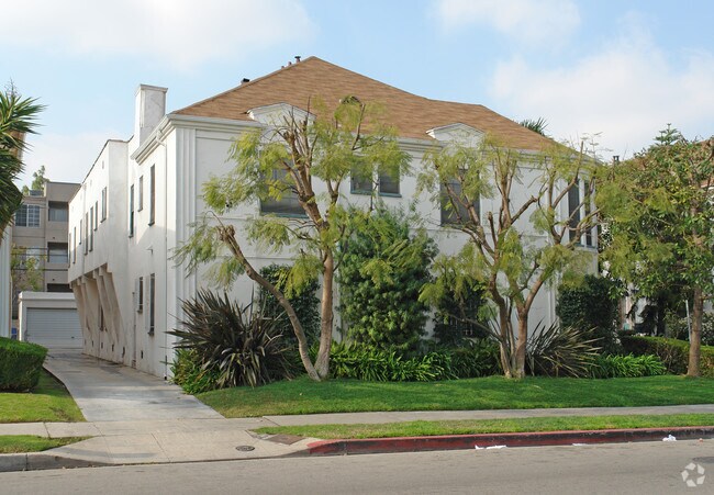 Foto del edificio - 607 Hauser Blvd