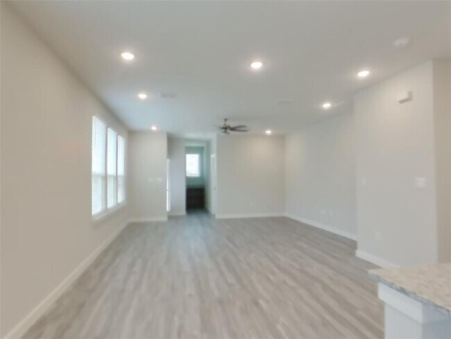 Foto del edificio - 1625 Palo Verde Wy