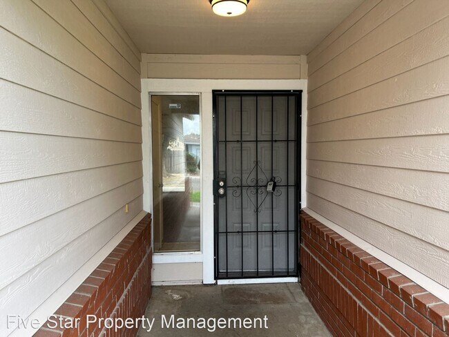 Foto del edificio - 3 br, 2 bath House - 12136 Anissa Dr